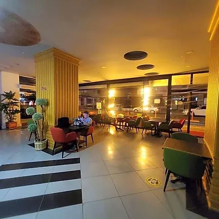 Cleopatra Alanya 3*